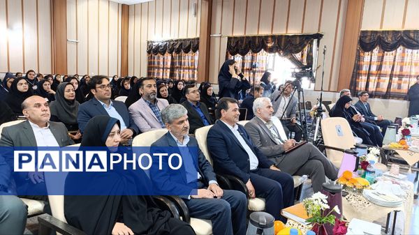 آیین اختتامیه طرح کشوری "همیار معلم" در تربت حیدریه