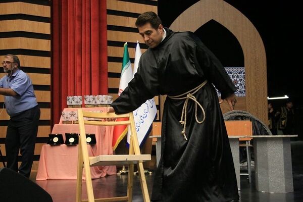 مراسم معلم سرآمد ۱۴۰۳ شهرستان‌های استان تهران و گرامیداشت مقام معلم در ایوان ری