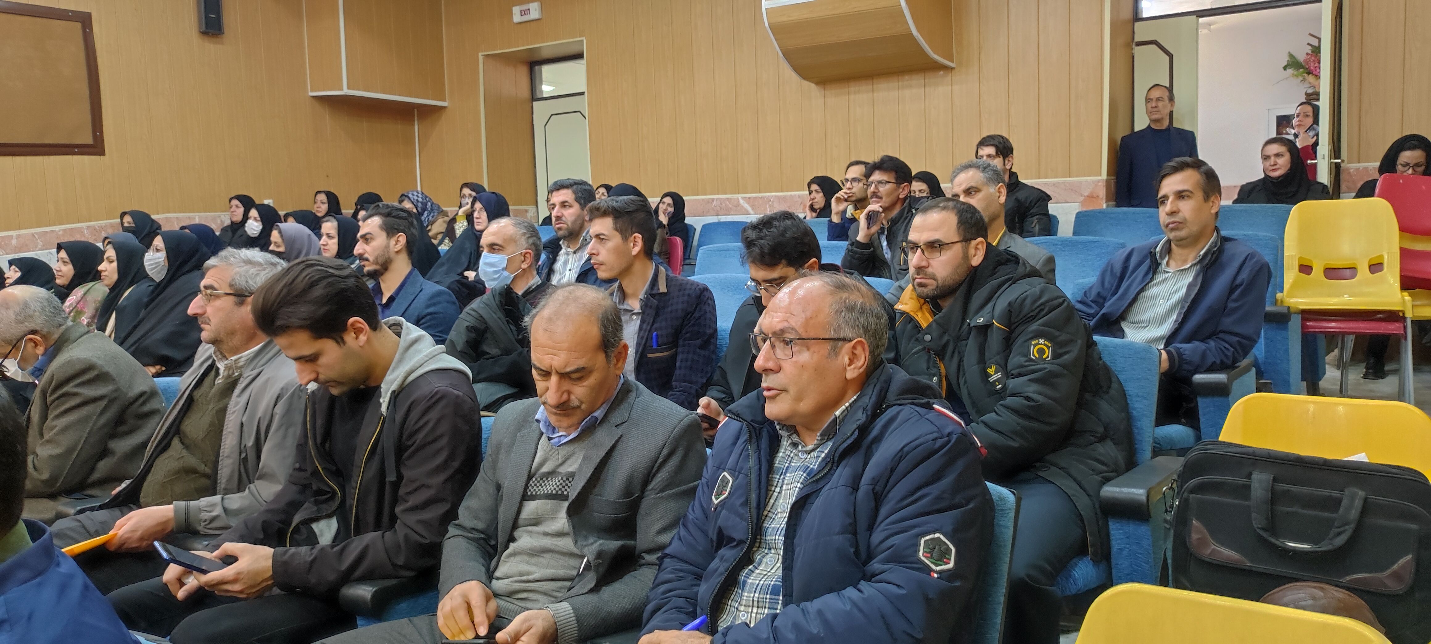 برگزاری کارگاه ضمن خدمت ویژه مدیران و معاونان آموزش و پرورش در کانون سمیه شیروان