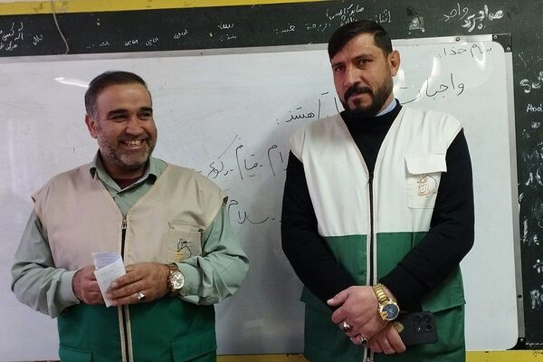 مراسم چهارشنبه‌ امام‌ رضایی در بهارستا‌ن دو
