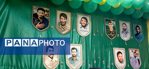 حضور دانش‌آموزان دختر شهرستان کوهپایه در چهل و سومین دوره مسابقات قرآن، عترت و نماز در مرحله قطب شرق اصفهان 