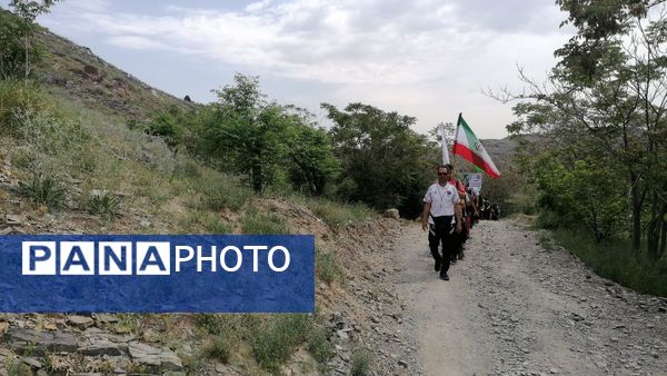 اردوی کوهپیمایی دانش آموزان پیشتاز ناحیه ۷ مشهد