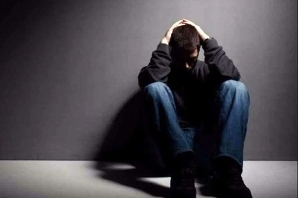 وقتی ذهن زودتر از واقعیت ویران می‌شود؛ راهکارهای روان‌شناختی مقابله با اضطراب اخبار بحران