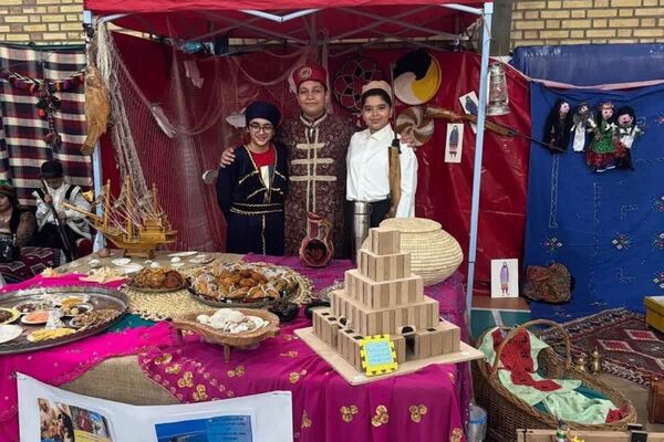 یلدایی به یاد ماندنی در مدرسه البرز رودهن