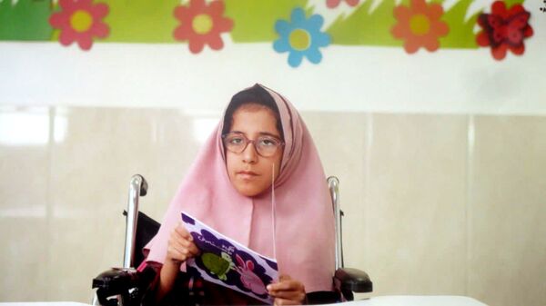 رونمایی از کتاب مرسانا سارخانی؛ کتابی از دانش‌آموزی با نیازهای ویژه