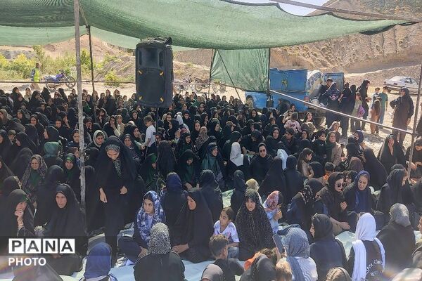 پخت حلیم در روز اربعین حسینی شهر بار نیشابور