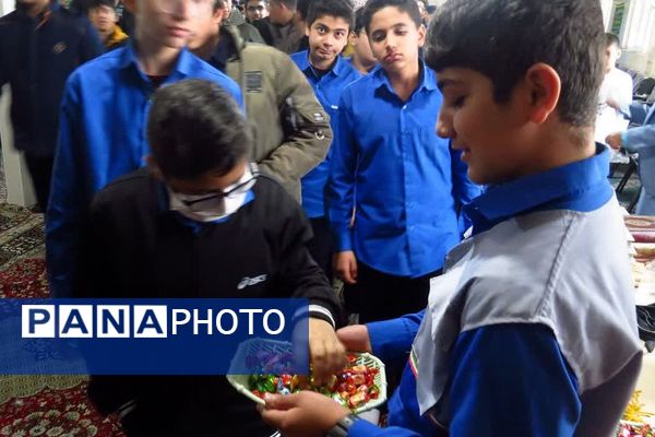 محفل انس با قرآن کریم به میزبانی دبیرستان شاهد‌ شهید مسعود‌ درخشان 