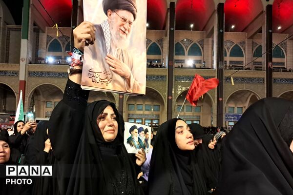 آیین وداع ملت ایران با پدر امت؛ خیزش یک ملت در سوگ رهبر شهید