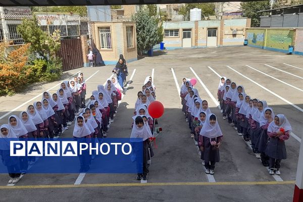 برگزاری جشن شکوفه های کلاس اولی در مدارس میقات و حضرت معصومه (س) منطقه پردیس 
