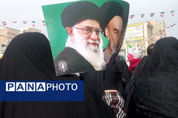 تولد چهل‌وهفت سالگی انقلاب‌اسلامی‌ایران در شهرستان اسلامشهر با مشارکت هزاران نفر از اقشار مختلف