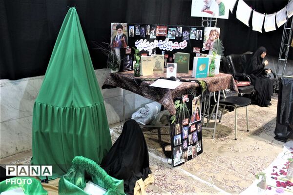 برپایی نمایشگاه فرهنگی در حاشیه یادواره شهدای جانباز استان قم