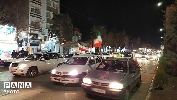 راهپیمایی ها در نیشابور همچنان ادامه دارد 