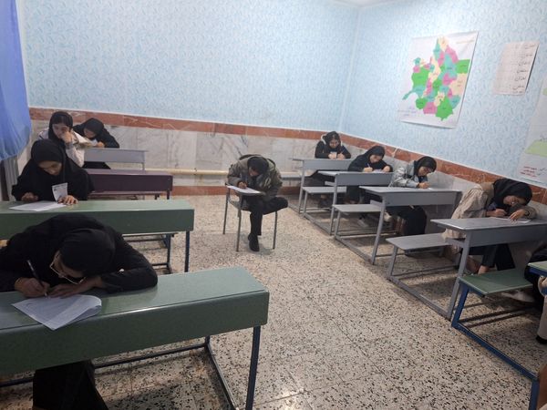 امتحانات نوبت اول در مدرسه برادران رحمانی خلیل آباد