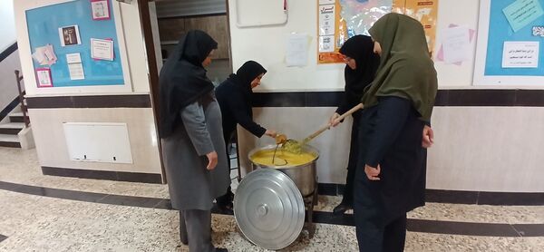 برپایی موکب دانش‌آموزی به‌مناسبت شهادت حضرت فاطمه(س)