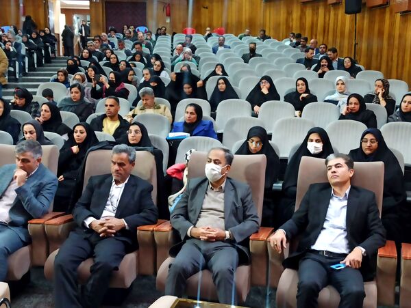 گردهمایی روسای انجمن اولیا و مربیان ناحیه ۲ 
