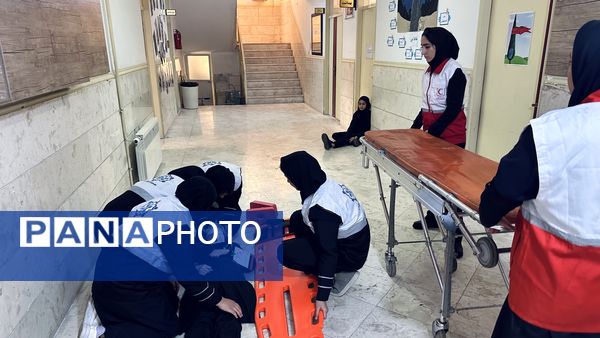 بیست و ششمین مانور سراسری زلزله و ایمنی در شهر اراک