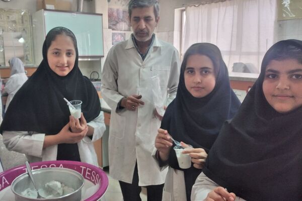 مزه شیرین علم، بستنی علمی