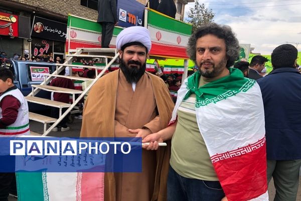 13 آبان و حضور حداکثری دانش‌آموزان املشی