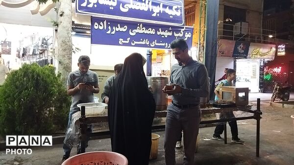 موکب شهید مصطفی صدر زاده در نود و نهمین  شب از اجتماعات 