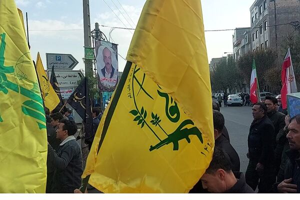 تشییع پیکر شهید مدافع حرم رضا مرادی در باقرشهر 