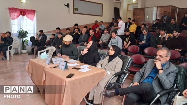 مسابقه هم نوازی، تک نوازی و آواز خوانی پسران در شهرستان کاشمر 