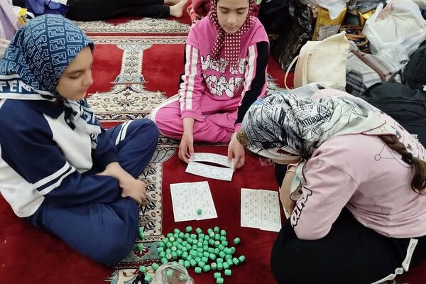 مراسم معنوی اعتکاف در مسجد الزهرا(س) قیامدشت