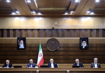 عارف: عملکرد خوب دستگاه‌ها در اجرای سال اول برنامه هفتم باید پیگیری شود