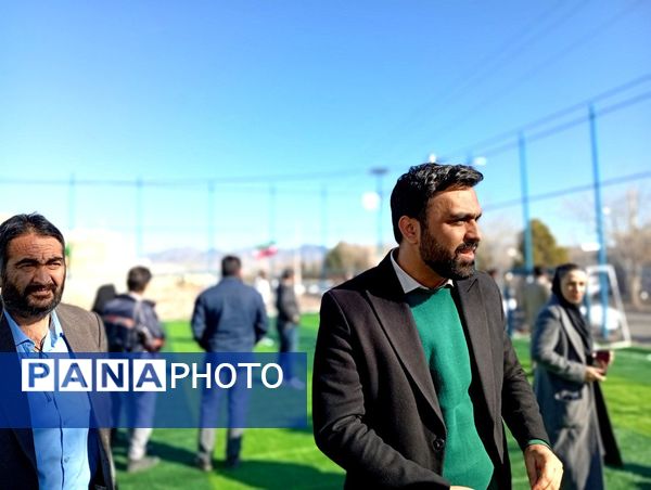 افتتاح چمن مصنوعی روستای قوژد