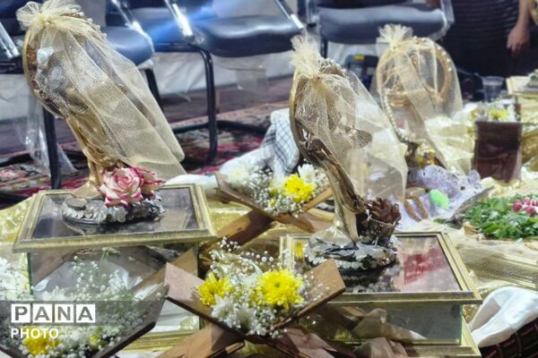  اجتماع باشکوه مردمی برای بدرقه دو زوج جوان به خانه بخت