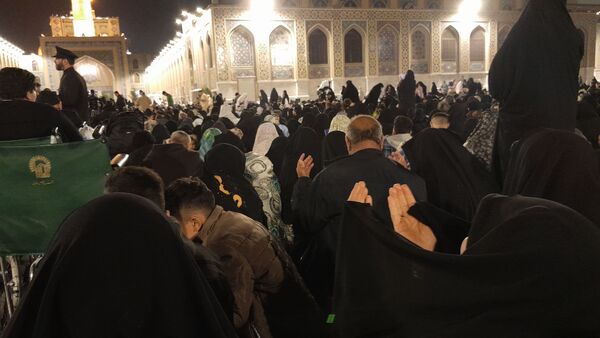 حال‌وهوای مشهد مقدس در لیالی قدر