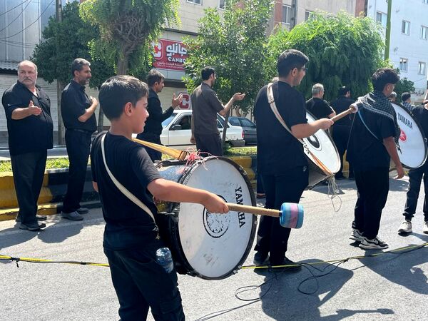 عاشورای حسینی در نور