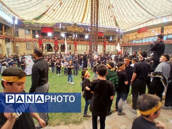 مراسم احلی من العسل در خوانسار