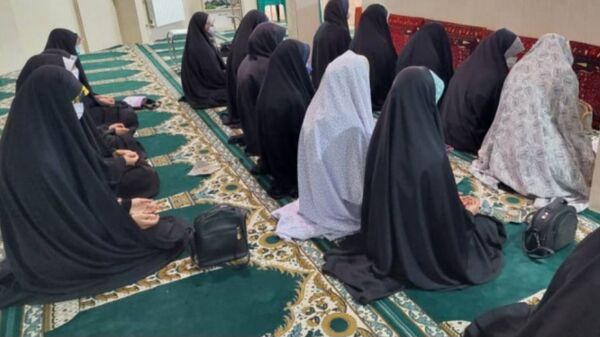 اعتکاف فرصتی بی نظیر برای خودسازی و خودشناسی است