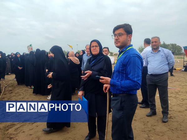 بازدید دانش‌آموزان حاضر در مسابقات قرآن از اماکن تاریخی و طبیعی ساری 