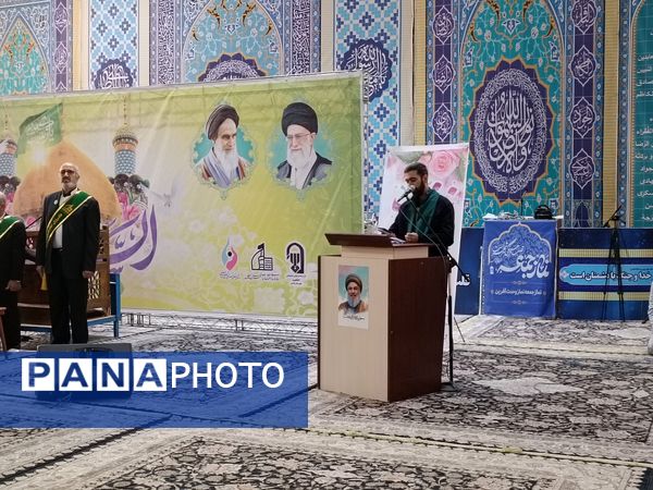 اجتماع بانوان مقاومت و تجلیل از همسران جانبازان در مصلی نماز جمعه شهرستان قدس