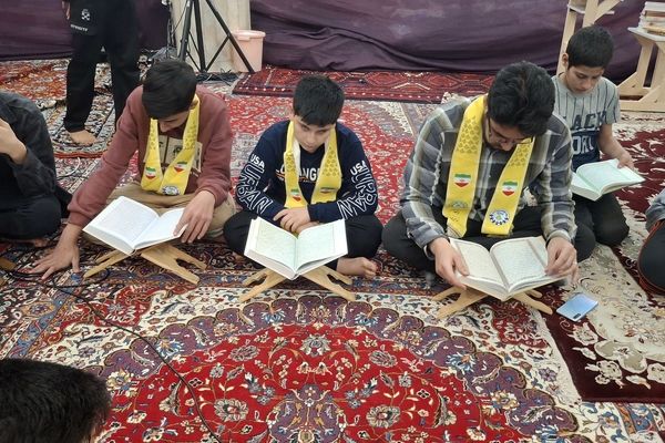 اعتکاف دانش‌‌آموزی شهرستان میناب 