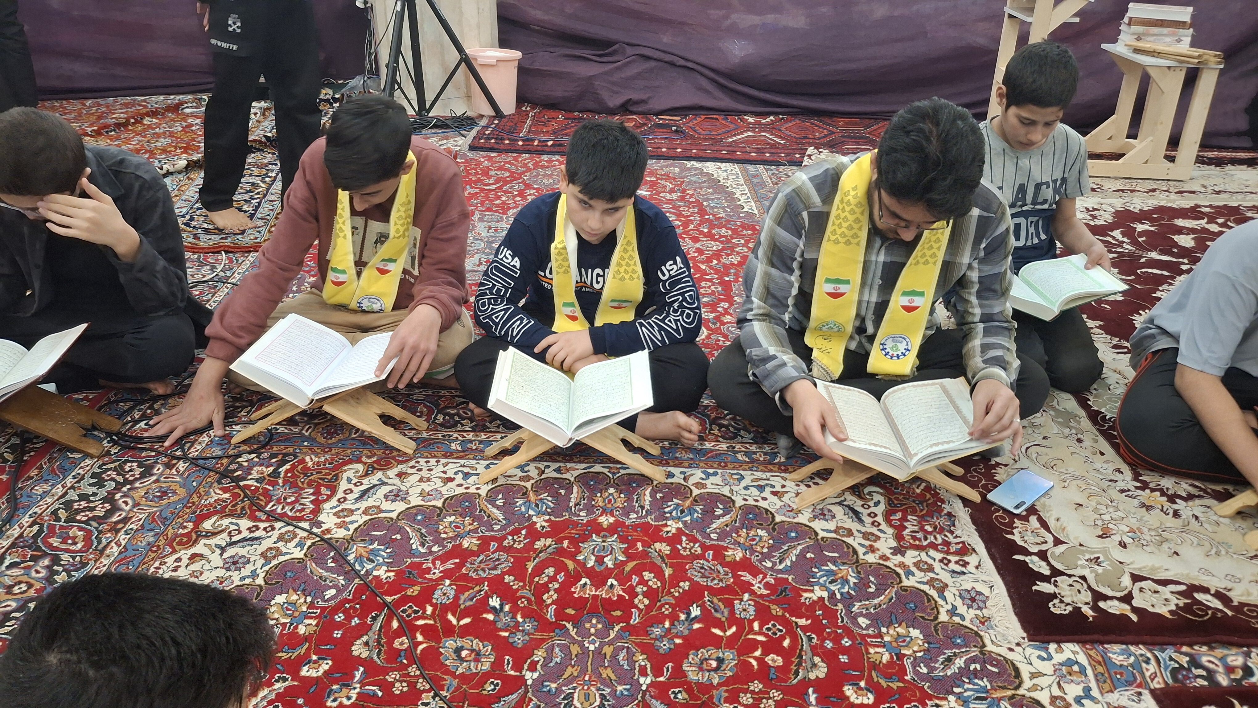 اعتکاف دانش‌‌آموزی شهرستان میناب 