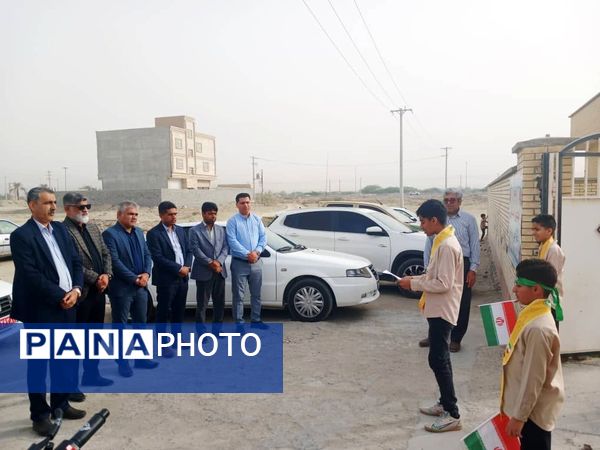 تجدید میثاق دانش‌آموزان سیریکی با آرمان‌های انقلاب در ۱۳ آبان 