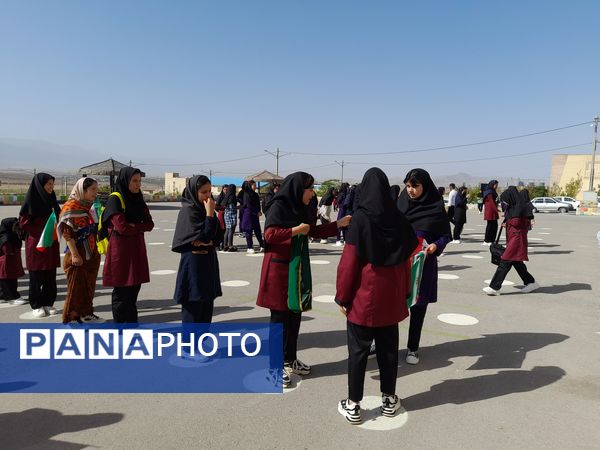 آیین سال تحصیلی جدید در دبیرستان نسیبه شهرستان سملقان