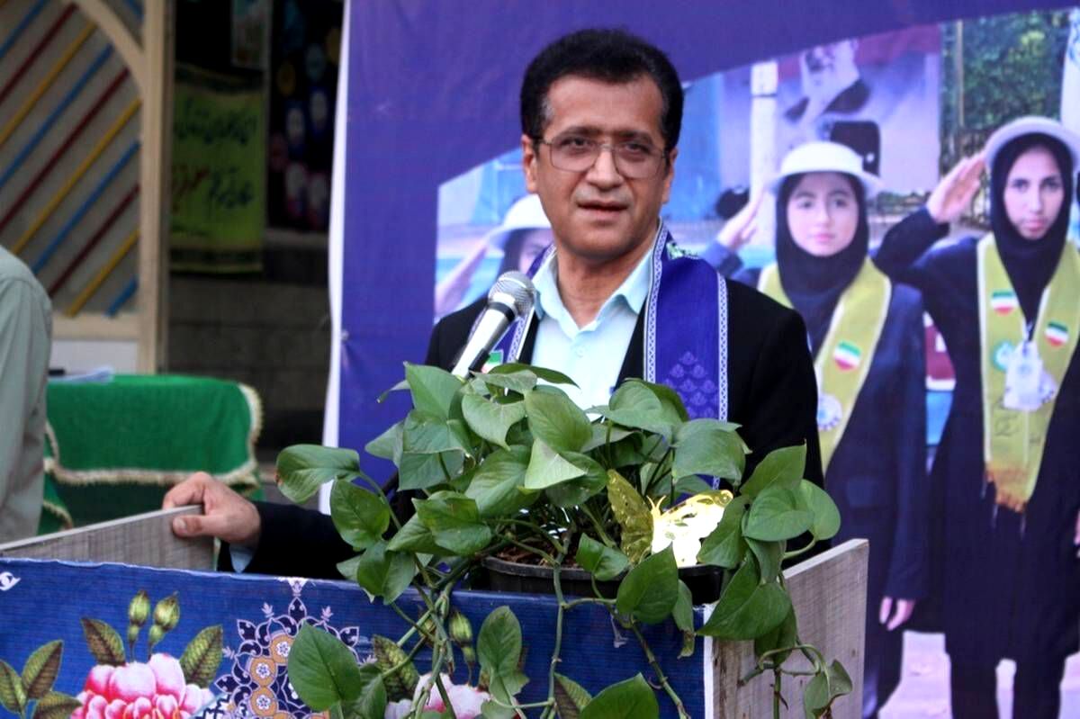 مدیرکل آموزش و پرورش هرمزگان سالروز تأسیس سازمان دانش‌آموزی را تبریک گفت