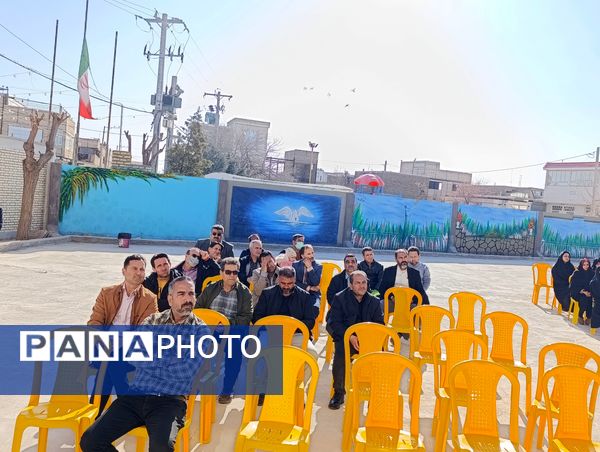 جلسه انجمن اولیا و مربیان آموزشگاه نمونه دولتی مرحوم طاووسی