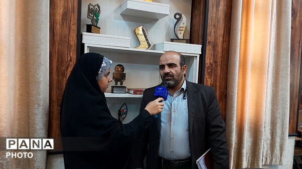 تجلیل از برگزیدگان استانی لیگ جت دانش‌آموزی ناحیه۴ 