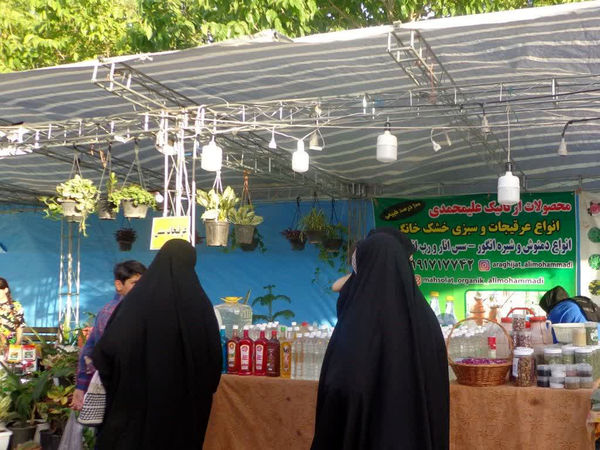 دومین نمایشگاه گل و گلاب در پردیسان قم