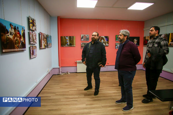 بازدید معاون رسانه مرکز ارتباطات و امور بین‌الملل شهرداری تهران از نمایشگاه نوراوی اعتکاف