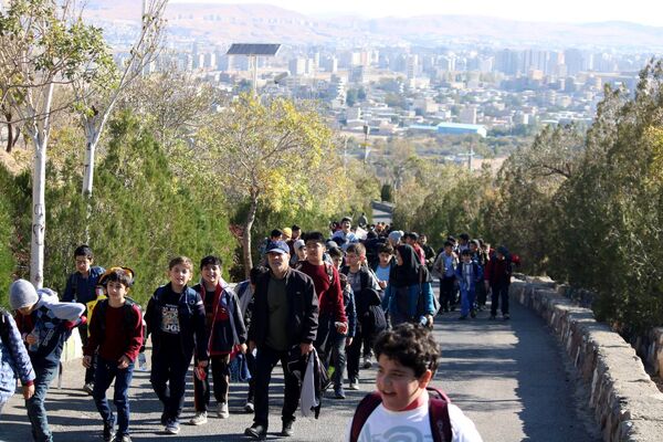 همایش کوه‌روی دانش‌آموزان پسر نواحی پنجگانه تبریز