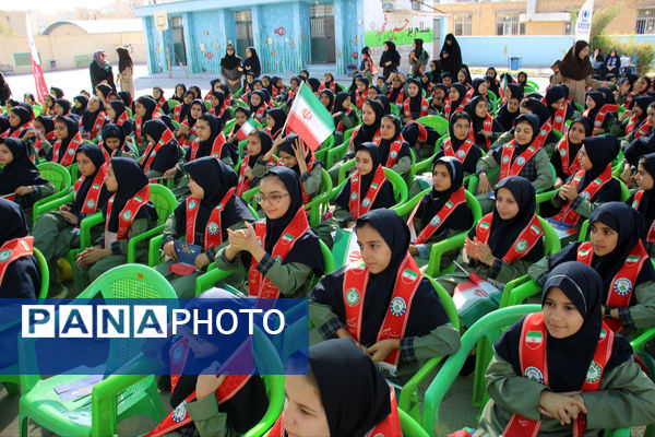 آیین جشن عاطفه‌ها در دبستان ولایت سمنان 