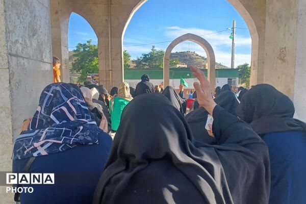 روز عرفه فقط روز دعا نیست