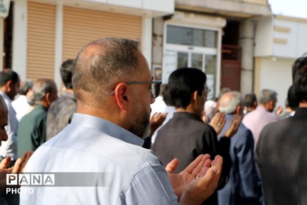 شکوه بندگی در عید قربان؛ فهرج یکپارچه غرق در نیایش شد