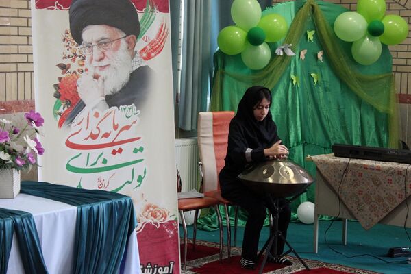 افتتاحیه مسابقات فرهنگی‌هنری «امید فردا» در مدرسه شاهد منتصرین ورامین