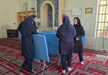 مراسم غبارروبی نمازخانه دبیرستان هیأت امنایی پویش ناحیه سه  شیراز
